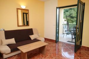 Two-Bedroom Apartment with Terrace and Sea View room in Apartments by the sea Rogoznica - 3262