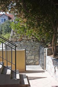 Apartments with a parking space Hvar - 3229