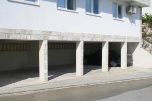 Apartments with a parking space Baska Voda, Makarska - 3059