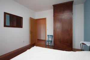 Apartments with a parking space Novalja, Pag - 3299