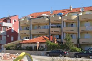 Apartments by the sea Povljana, Pag - 3316