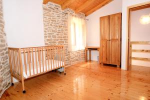 Family friendly house with a swimming pool Orihi, Central Istria - Sredisnja Istra - 3334