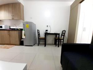 Shore 1 Residences,MOA Complex - One Bedroom Apartment
