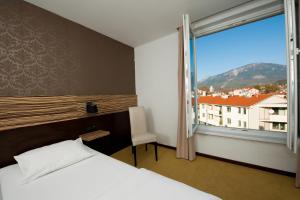 Gold Club Hotel & Casino