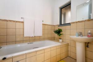 82 NOLE 2bed 2 bath apartment