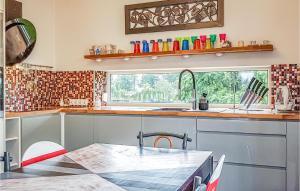 Beautiful Home In Nowe Warpno With Wifi