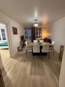 Appartements - LE VICTORIEUX - Verdun centre-ville- classe 3 etoiles : photos des chambres