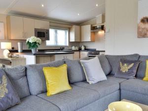 Hidden Gem Lodge with Hot Tub