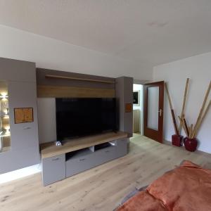 Riccis 47m2 bamboo flat