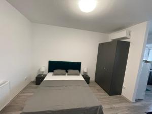 105 - top of the city