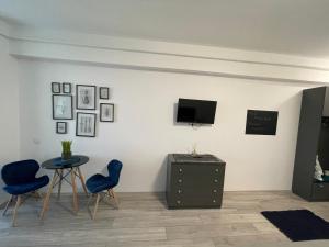 105 - top of the city