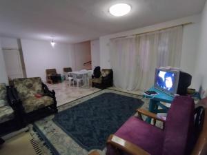 Nice Chalet north coast , Kilo 59, Riviera resort