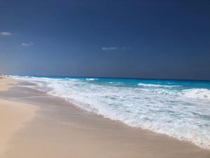 Nice Chalet north coast , Kilo 59, Riviera resort