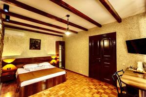 Hotel History