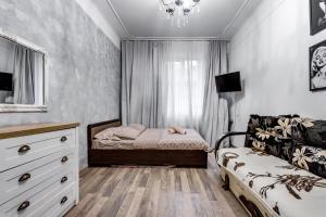 Apartment near Circus