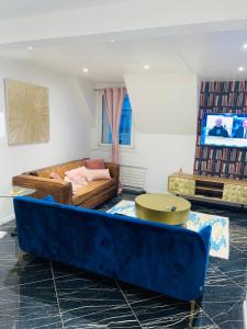 APPARTEMENT AVEC VUE SUR LA TOUR EIIFEL