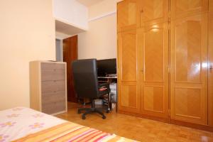 Apartments with WiFi Dubrovnik - 4681