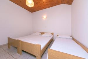 Two-Bedroom Apartment with Balcony room in Apartment Podaca 4734b