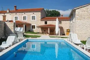 Family friendly house with a swimming pool Orihi, Central Istria - Sredisnja Istra - 3415 - Šajini