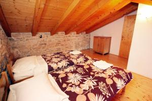 Family friendly house with a swimming pool Orihi, Central Istria - Sredisnja Istra - 3415