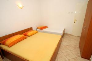 Apartments with parking space Podaca, Makarska - 4747