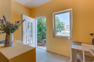 Apartments with a parking space Mali Losinj (Losinj) - 3441
