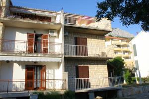 Apartments with a parking space Promajna, Makarska - 2710