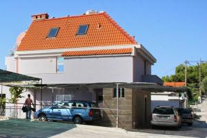 Apartments by the sea Stanici, Omis - 2797