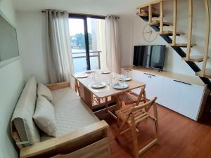 Mireyas Loft Unit - Megatower 3 Session Road
