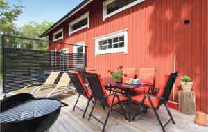 Nice Apartment In Lerum With Wifi