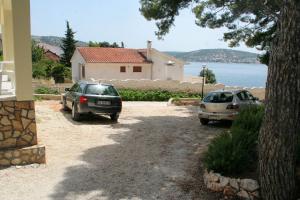 Apartment Rogoznica 3097a