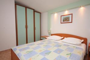 Apartments with parking space Baska Voda, Makarska - 2709