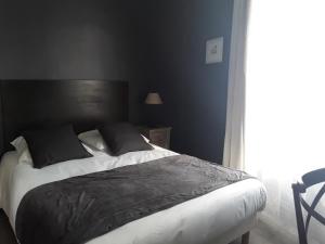 Hotels La Pomme d'Or : photos des chambres