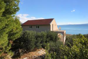 Apartments with a parking space Duce, Omis - 4663 