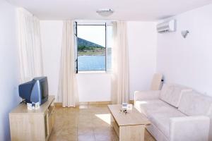 One-Bedroom Apartment room in Apartments by the sea Vinjerac Zadar - 3093