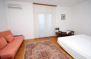 Apartments by the sea Podaca, Makarska - 2695