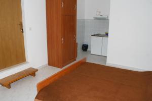 Apartments and rooms by the sea Duce, Omis - 2746