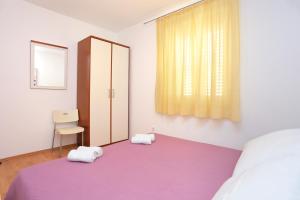 Apartments by the sea Stanici, Omis - 2764