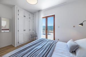 Apartments with parking space Rabac, Labin - 3011