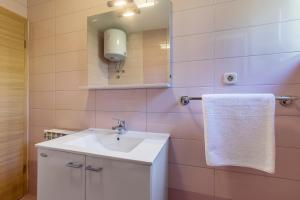 Apartments with parking space Rabac, Labin - 3011