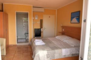 Rooms by the sea Duce, Omis - 3063