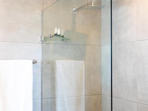 Luxury Studio - Panoramic Ocean Views - Fast Wifi