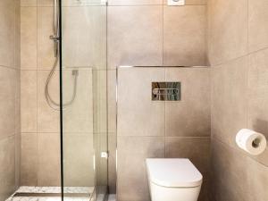 Luxury Studio - Panoramic Ocean Views - Fast Wifi