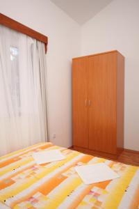 Apartments by the sea Rogoznica - 3262