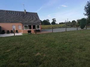 Maisons de vacances Gite de la Courtoisie : photos des chambres