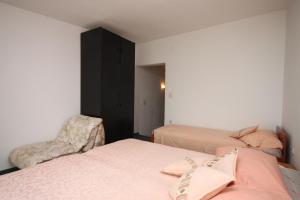 Apartments by the sea Metajna, Pag - 3304