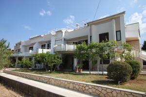 Apartments by the sea Novalja, Pag - 3307 