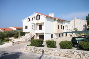 Apartments by the sea Novalja, Pag - 3307 