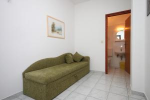 Apartments by the sea Novalja, Pag - 3307