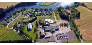 Hietman vierastalon sininen huone